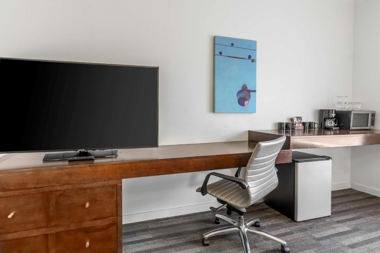 Hyatt Place Richmond Arboretum מראה חיצוני תמונה